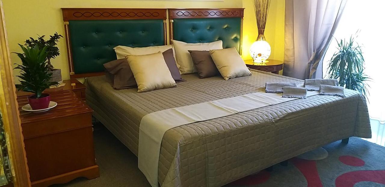 Hotel La Conca Вила Сан Джовани Екстериор снимка