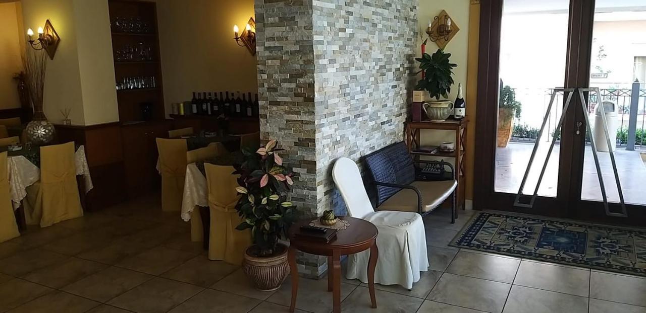 Hotel La Conca Вила Сан Джовани Екстериор снимка