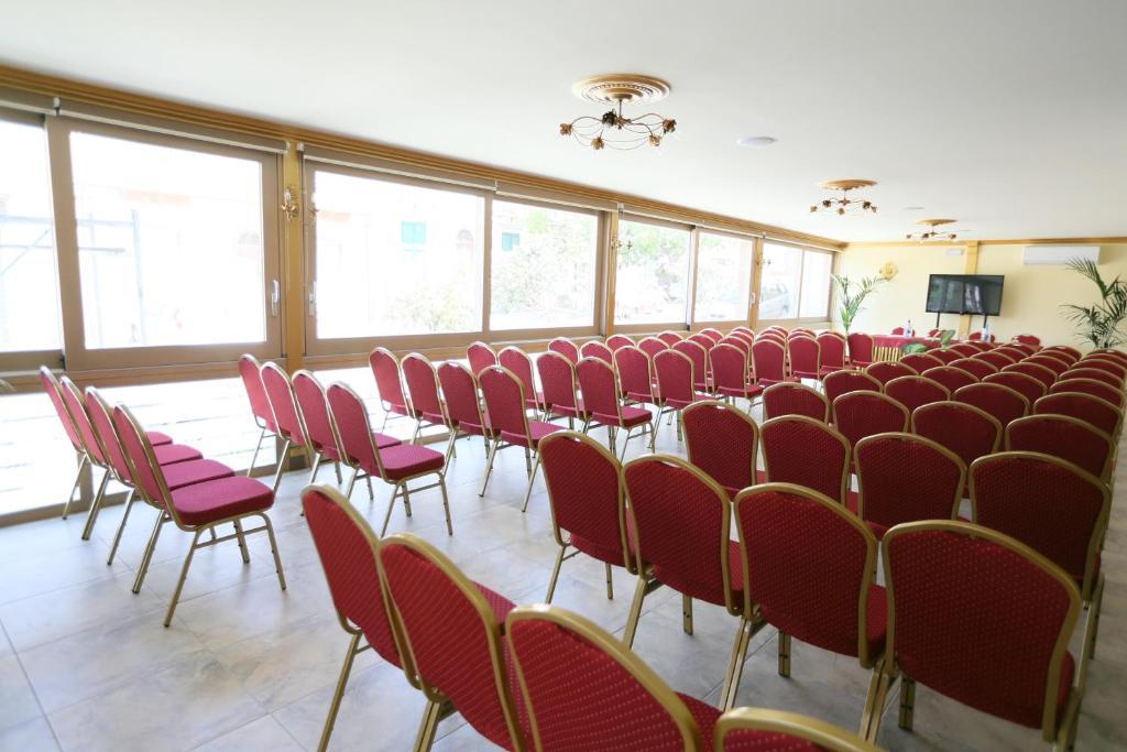 Hotel La Conca Вила Сан Джовани Екстериор снимка